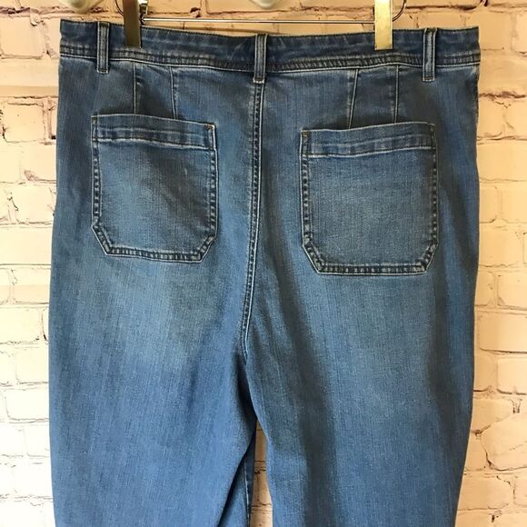 Talbots Classic Light Blue Wide Leg Denim Trouser Jeans High Rise Minimalist 8 - Picture 12 of 14